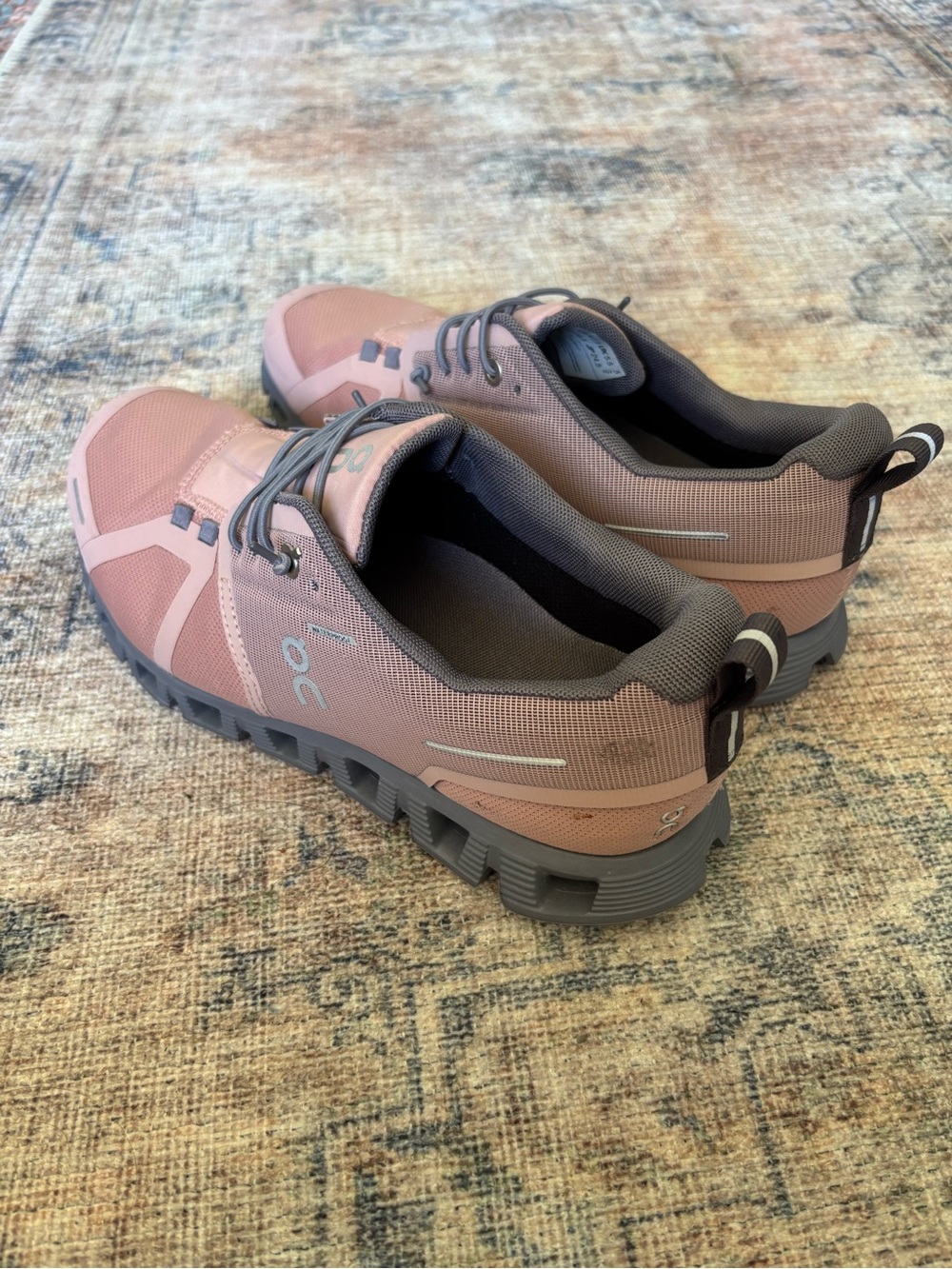 On Running Women Sneakers in Dusty Rose with Gray Accents - Picture 4 of 16